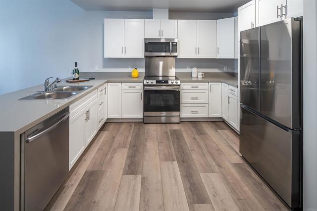 523 16Th Street, Ramona CA: https://media.crmls.org/mediaz/d4935036-bb55-4847-87b3-6b8f6654506a.jpg