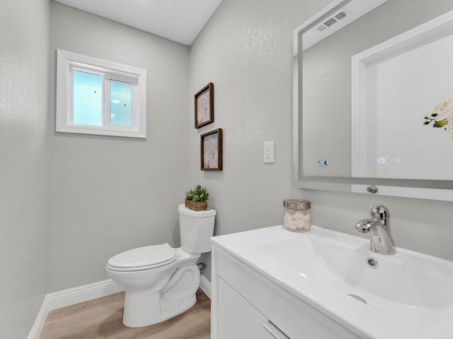 15040 Penitencia Creek Road, San Jose CA: https://media.crmls.org/mediaz/d493627f-0166-4b31-9262-739afe0db898.jpg