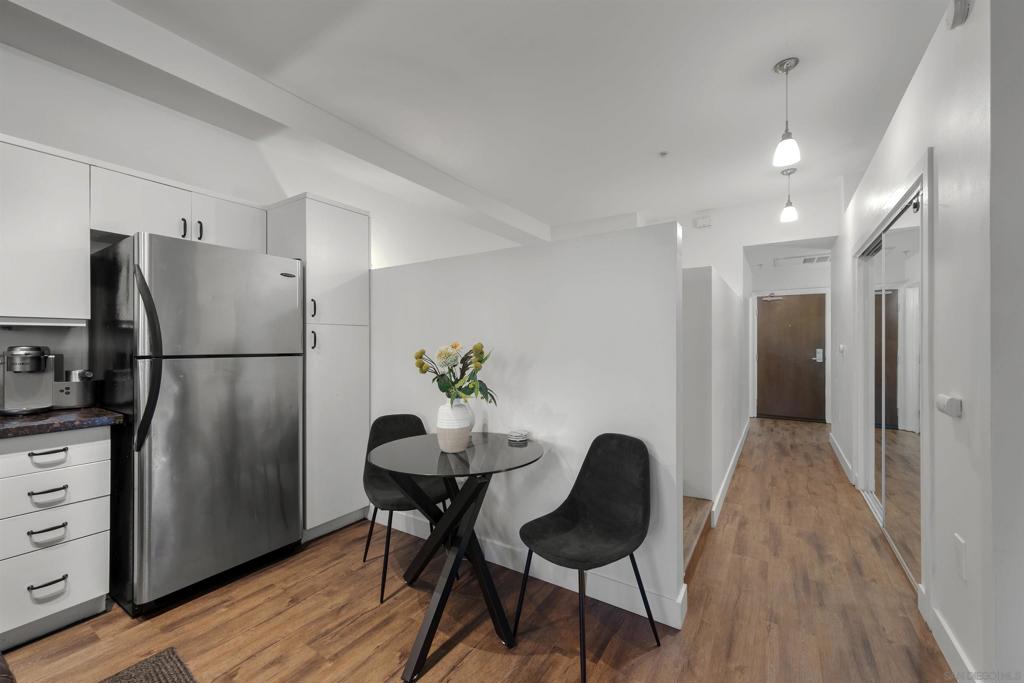 889 Date St. - photo 12