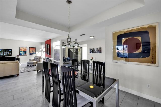 2202 Oakcrest Drive, Palm Springs, CA 92264