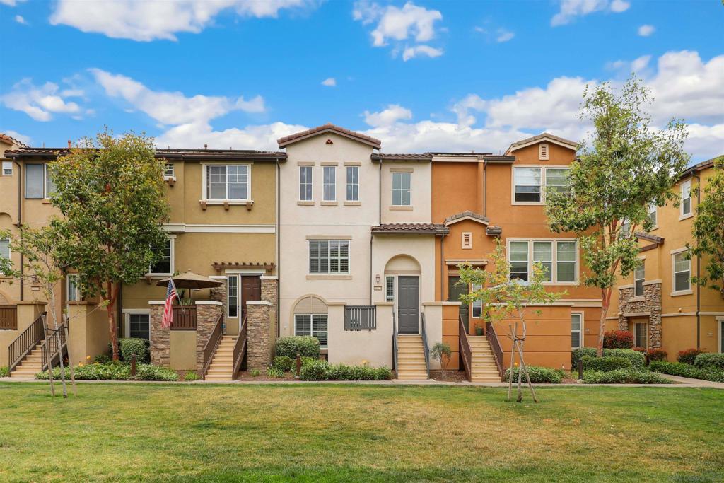 10140 Star Magnolia Ln