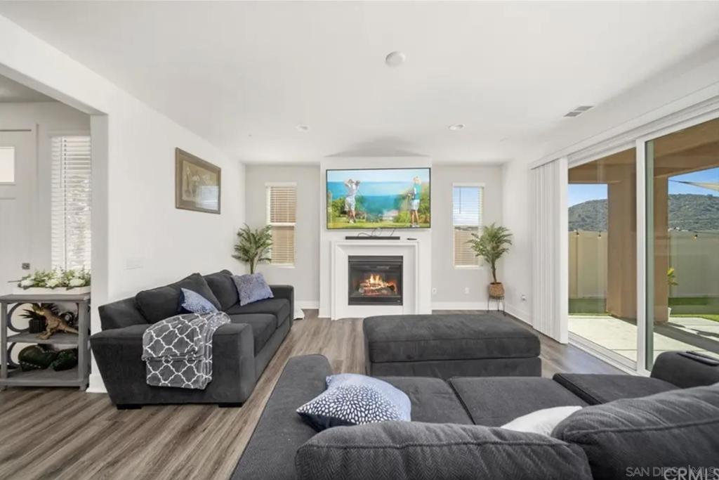 D496F286 C359 45F5 B279 2456E19Fca62 338 Ventasso Way, Fallbrook, Ca 92028 &Lt;Span Style='BackgroundColor:transparent;Padding:0Px;'&Gt; &Lt;Small&Gt; &Lt;I&Gt; &Lt;/I&Gt; &Lt;/Small&Gt;&Lt;/Span&Gt;