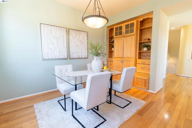 742 N 6th St, San Jose CA: https://media.crmls.org/mediaz/d4979fcb-a554-4ac3-aecf-ca842c492aa9.jpg