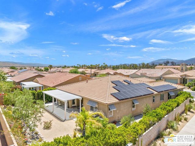 1850 Savanna Way, Palm Springs CA: https://media.crmls.org/mediaz/d497e51c-f7d2-47f3-88b5-056d4dddd54a.jpg