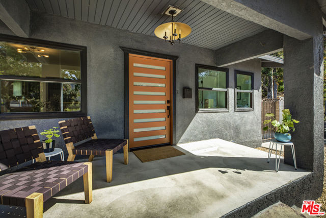 2634 Rich Street, Los Angeles CA: https://media.crmls.org/mediaz/d498abb9-8a18-40c3-8d8d-388f1577132a.jpg