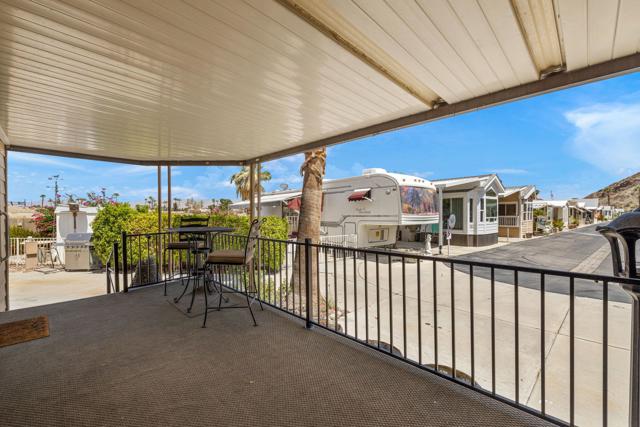 69333 E Palm Canyon Drive, Cathedral City CA: https://media.crmls.org/mediaz/d498df71-0f25-4d53-a398-aa5050698c3b.jpg