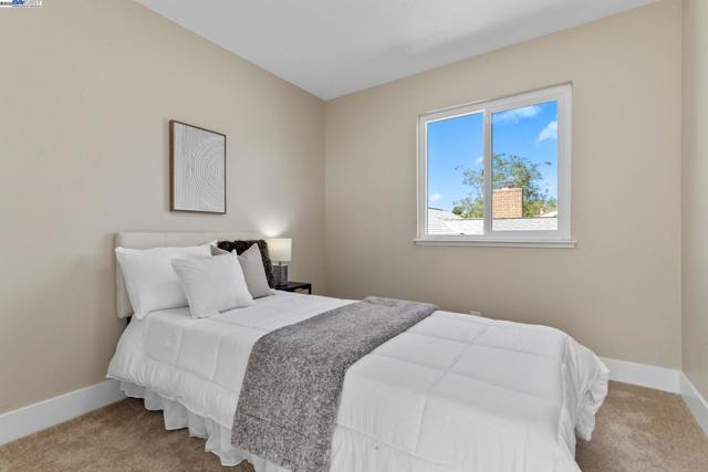 5139 Dryden Ct, Newark CA: https://media.crmls.org/mediaz/d4990d7c-2b2c-41c4-98c0-dc59fb62e581.jpg
