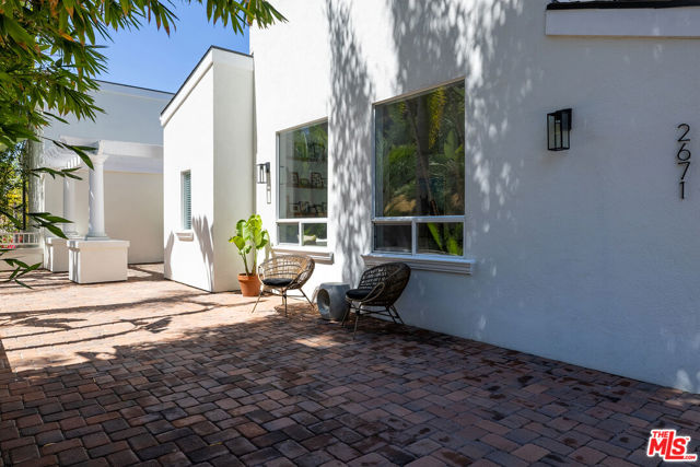2671 Astral Drive, Los Angeles CA: https://media.crmls.org/mediaz/d4994cc3-204b-4af3-b239-f0941cb407ea.jpg