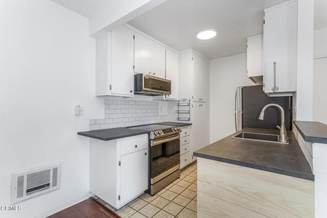 Detail Gallery Image 17 of 49 For 355 S Los Robles Ave #311,  Pasadena,  CA 91101 - 2 Beds | 1 Baths