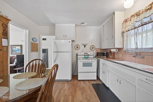 Detail Gallery Image 9 of 28 For 2742 Sereno Ave, Ventura,  CA 93003 - 3 Beds | 1 Baths