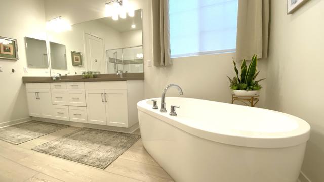 Image 24 of 42 For 3461 Via Leonardo