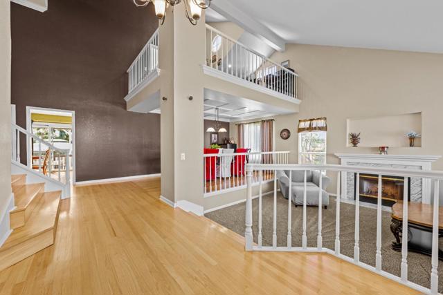 151 Tierra Del Sol, Hollister CA: https://media.crmls.org/mediaz/d49fad99-c4dd-4aff-967b-a4c0d89e524b.jpg
