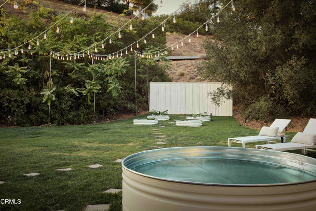 Detail Gallery Image 35 of 38 For 4781 Round Top Dr, Los Angeles,  CA 90065 - 4 Beds | 2 Baths