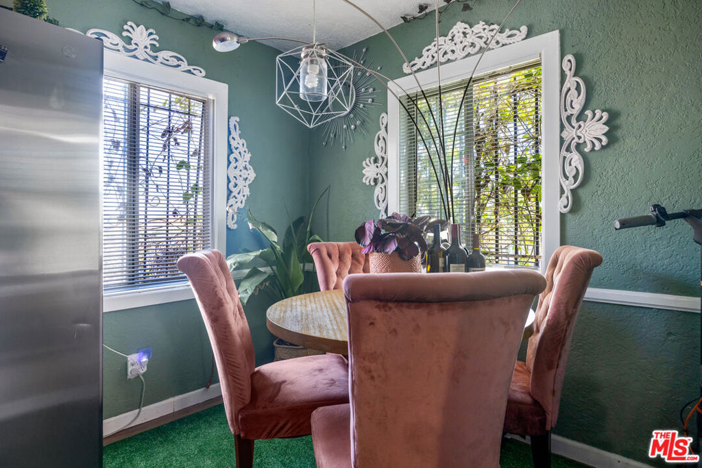 MLS #25570667 img 21