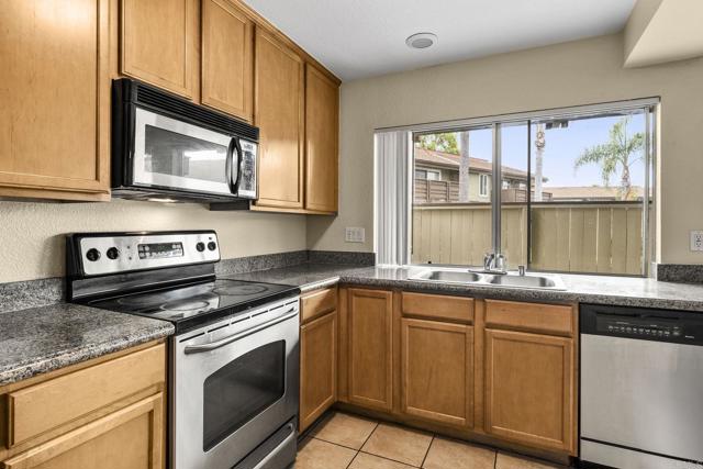 615 Fredricks Avenue, Oceanside CA: https://media.crmls.org/mediaz/d49ff184-c91c-4740-9fd3-47e44aa0ecf1.jpg
