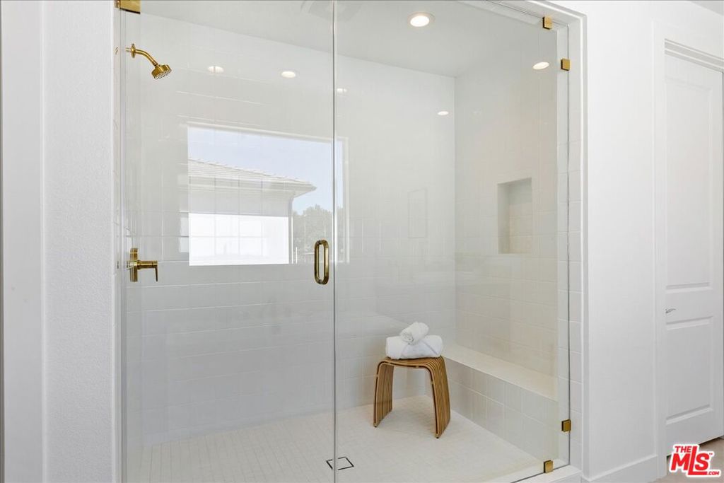 MLS #26860869 image #32