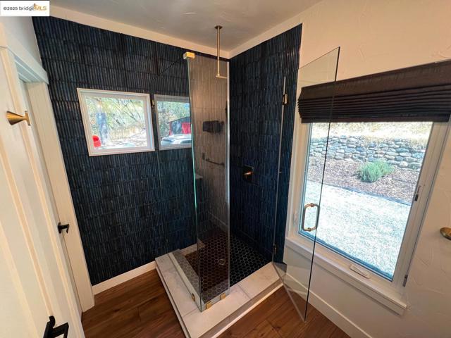 110 Duncan Hill RD, Auburn CA: https://media.crmls.org/mediaz/d4a0c65c-7acf-4449-955d-4f3243d7bcff.jpg