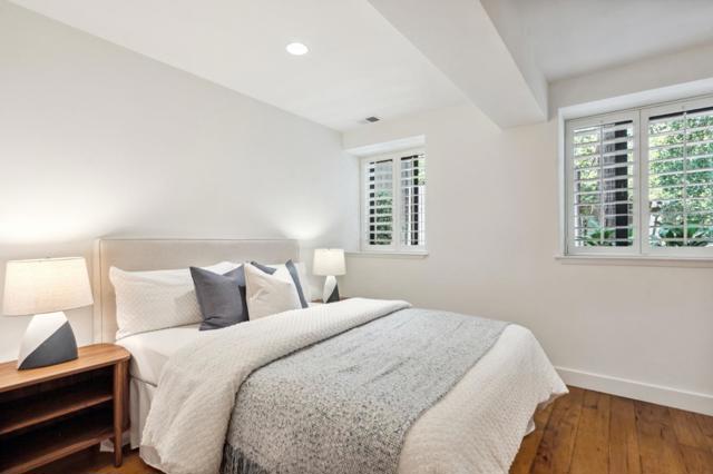 50 Bear Paw, Portola Valley CA: https://media.crmls.org/mediaz/d4a0d1a8-e60c-4b1b-b1f1-d4e89ce78162.jpg