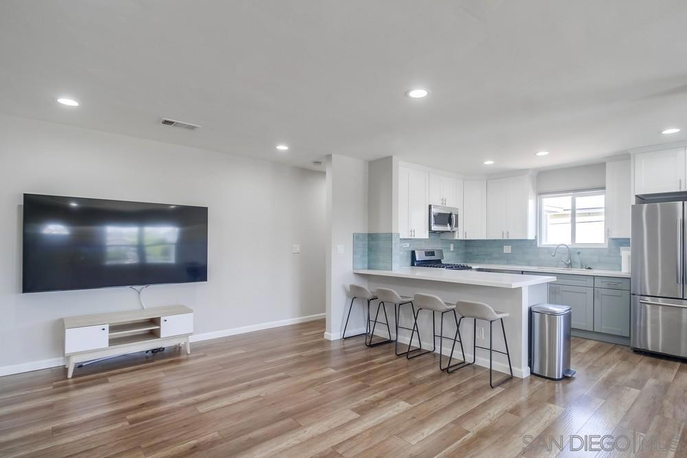 MLS #250037324SD image #18