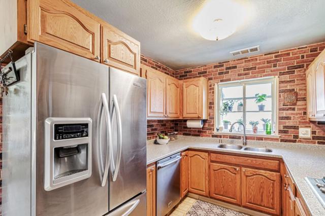 1625 Mount Herman Drive, San Jose CA: https://media.crmls.org/mediaz/d4a11a6f-7613-4d6e-b875-1e8a05b03d8c.jpg