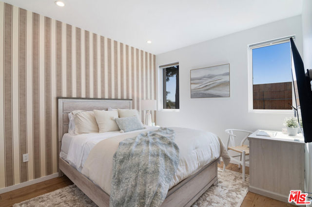 1623 S Bedford Street, Los Angeles CA: https://media.crmls.org/mediaz/d4a12c5f-366b-4f7e-b707-3abe1cff256e.jpg