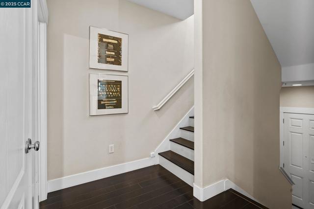 239 Marina Village Rd, Benicia CA: https://media.crmls.org/mediaz/d4a13de0-cda6-4b26-981b-3eba247f5651.jpg