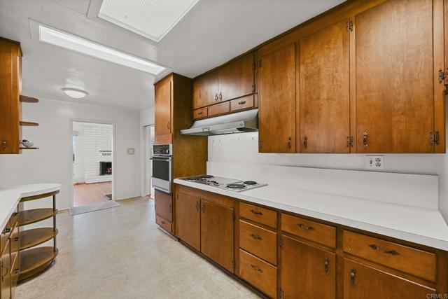 Detail Gallery Image 18 of 57 For 936 W 3rd Ave, Escondido,  CA 92025 - 3 Beds | 1 Baths