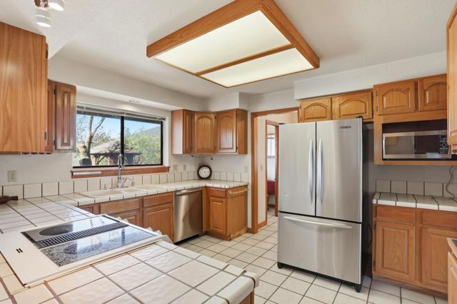 9019 Doubletree Lane,  CA: https://media.crmls.org/mediaz/d4a2d1a5-a818-4919-8b44-484103f37632.jpg