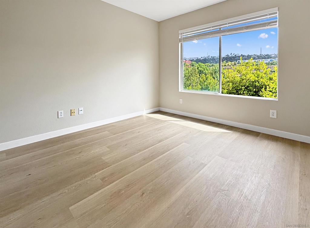 10911 Creekbridge Place - photo 14