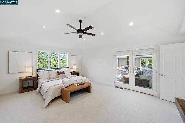 102 Hillcrest Dr, Orinda CA: https://media.crmls.org/mediaz/d4a4a3a0-9711-48c5-926a-d7aed6cc0822.jpg