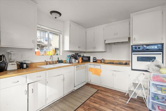 1241 Coronado Drive, Sunnyvale CA: https://media.crmls.org/mediaz/d4a59b23-1faf-44a4-8690-ab80828da3f4.jpg