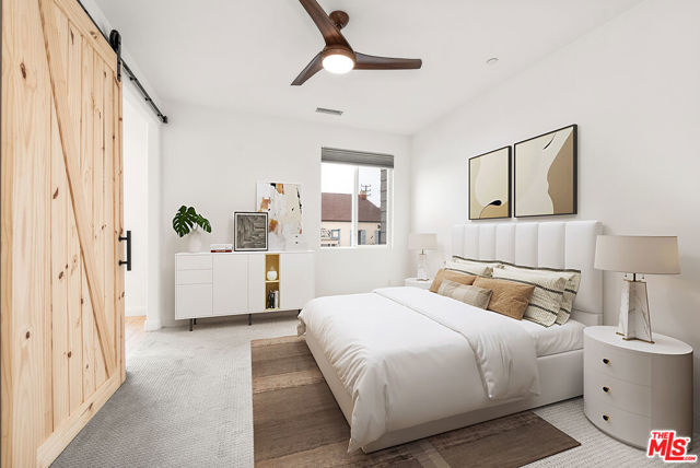 516 E Imperial Avenue, El Segundo CA: https://media.crmls.org/mediaz/d4a606ed-c464-4ca9-ac9d-f59e1de09ac2.jpg