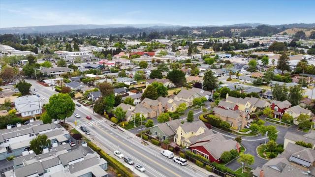 4214 Gull Cove Way, Capitola CA: https://media.crmls.org/mediaz/d4a77f5a-2cb3-488a-a078-af7df3c02206.jpg