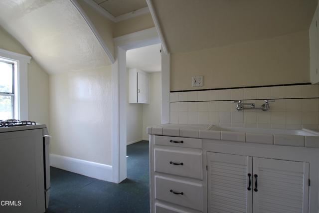 Detail Gallery Image 5 of 17 For 166 Dearborn St, Pasadena,  CA  - – Beds | – Baths