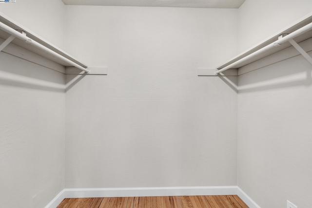 35629 Dee Pl, Fremont CA: https://media.crmls.org/mediaz/d4a92e93-9353-4ae9-b8e2-1381818c3f34.jpg