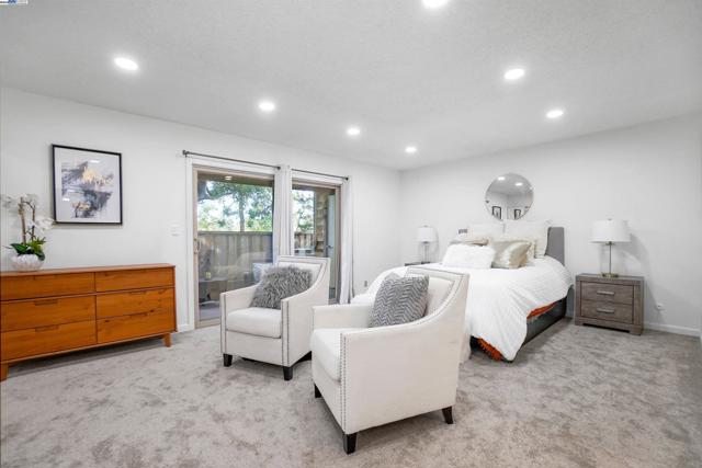 Image 24 of 48 For 5326 Briar Ridge Dr
