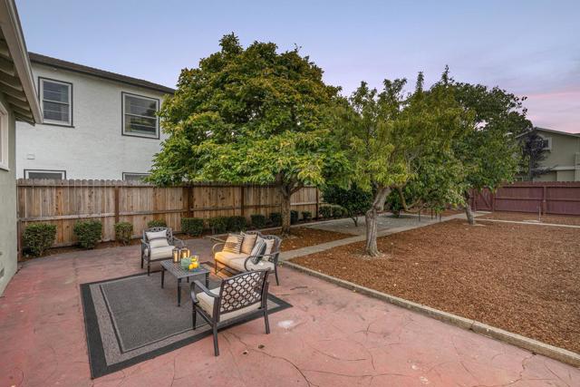 706 S Humboldt Street, San Mateo CA: https://media.crmls.org/mediaz/d4a97404-7871-4ea3-9440-b661e394a3fb.jpg