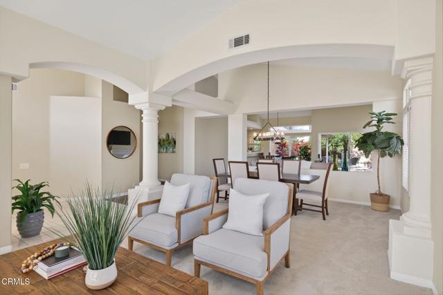 28 San Bernardino Avenue, Ventura CA: https://media.crmls.org/mediaz/d4aa4bce-09cc-47e7-979a-6ac87225c8dd.jpg
