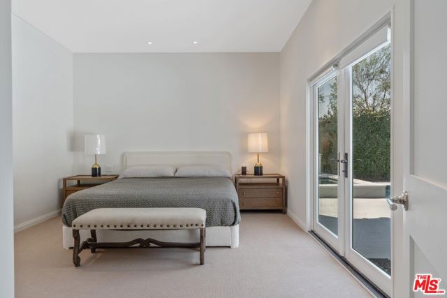 5705 Sunnyslope Avenue, Valley Glen CA: https://media.crmls.org/mediaz/d4ab482f-ee03-49f9-b9f2-e17b20e1ddd6.jpg