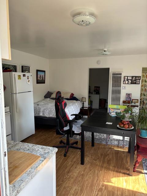 2458 Central Avenue, Spring Valley, California 91977, ,Residential Income,For Sale,Central Avenue,PTP2404193