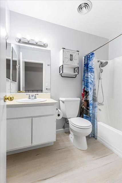 Detail Gallery Image 18 of 31 For 6670 Bell Bluff Ave, San Diego,  CA 92119 - 2 Beds | 1 Baths