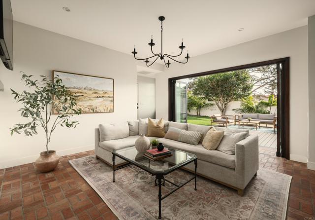 1011 Devonshire Drive, San Diego CA: https://media.crmls.org/mediaz/d4aca06c-4b01-4d8f-9e5c-e6d49677cbf5.jpg