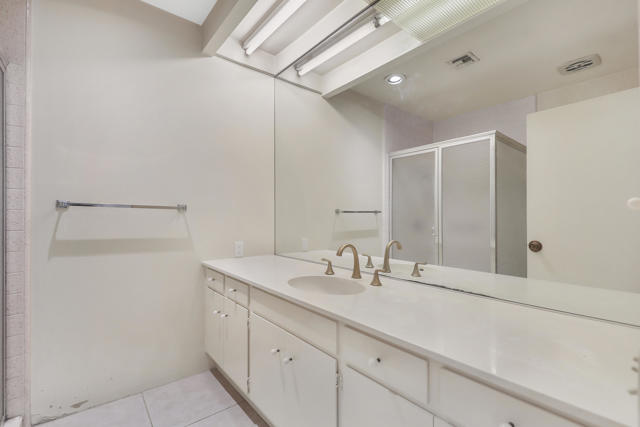 770 S La Mirada Road, Palm Springs CA: https://media.crmls.org/mediaz/d4acd509-c319-4bd6-9461-ed32f5821c84.jpg