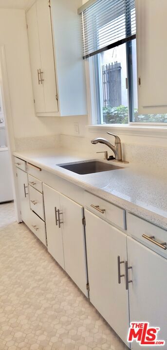 435 South Oakhurst Drive photo 6