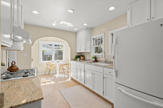 211 2nd Avenue, Santa Cruz CA: https://media.crmls.org/mediaz/d4ae490d-c861-42f7-b02a-d67d1d2162a4.jpg