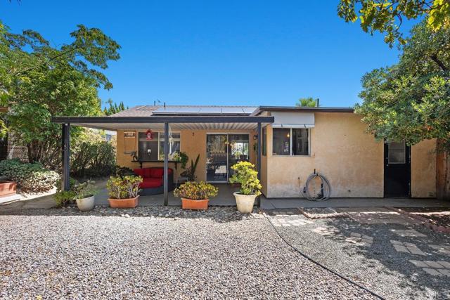1529 Temple Heights Drive, Oceanside CA: https://media.crmls.org/mediaz/d4aeaaad-47a0-4827-b65d-83c8edd4423a.jpg