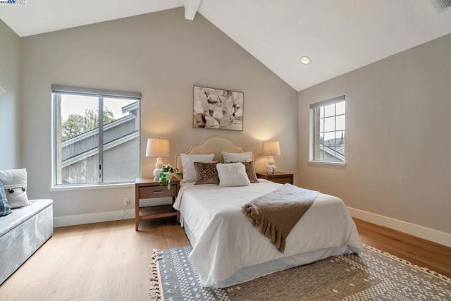 1549 Trimingham Drive, Pleasanton CA: https://media.crmls.org/mediaz/d4aff716-b0b0-4b96-bd42-18fcc61a94bc.jpg