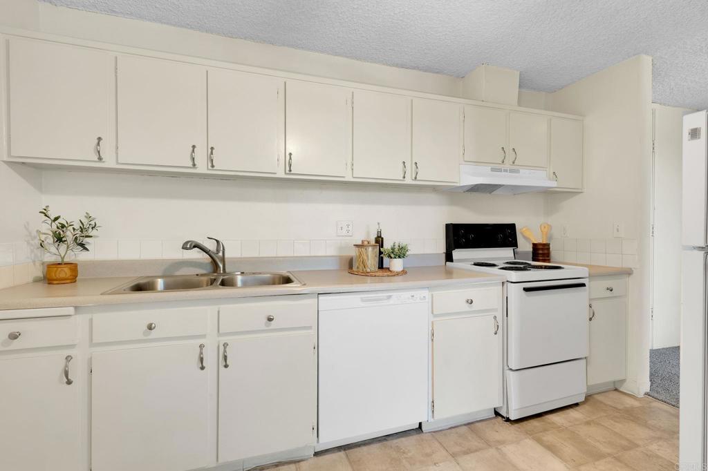 3050 Rue D'orleans - photo 8
