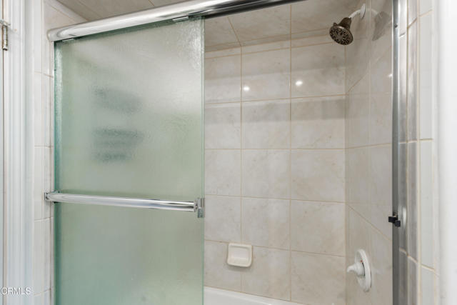 Detail Gallery Image 28 of 36 For 10103 Wentworth Ct, Bakersfield,  CA 93311 - 3 Beds | 2 Baths