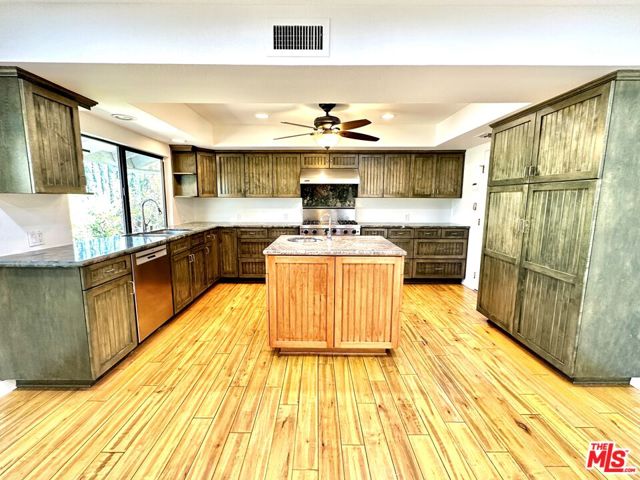 21833 De La Luz Avenue photo 19